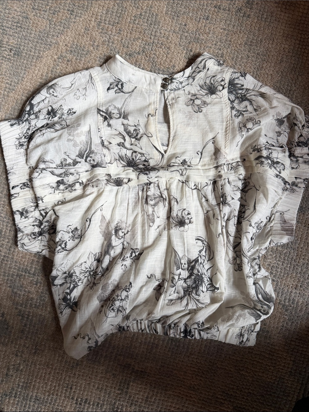 Women's Anthropologie Pilcro White Floral Angel Print Blouse - Picture 3 of 4